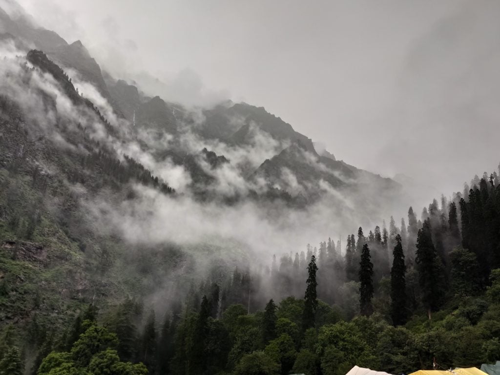 5 Awesome Trekking Routes In Himachal Pradesh 2 Kheerganga Trek