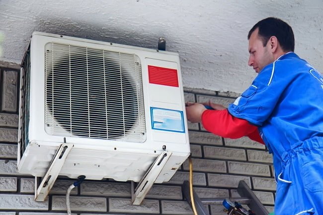The Best DIY Guide For Air Conditioner Installation 5 ducted reverse cycle air conditioner
