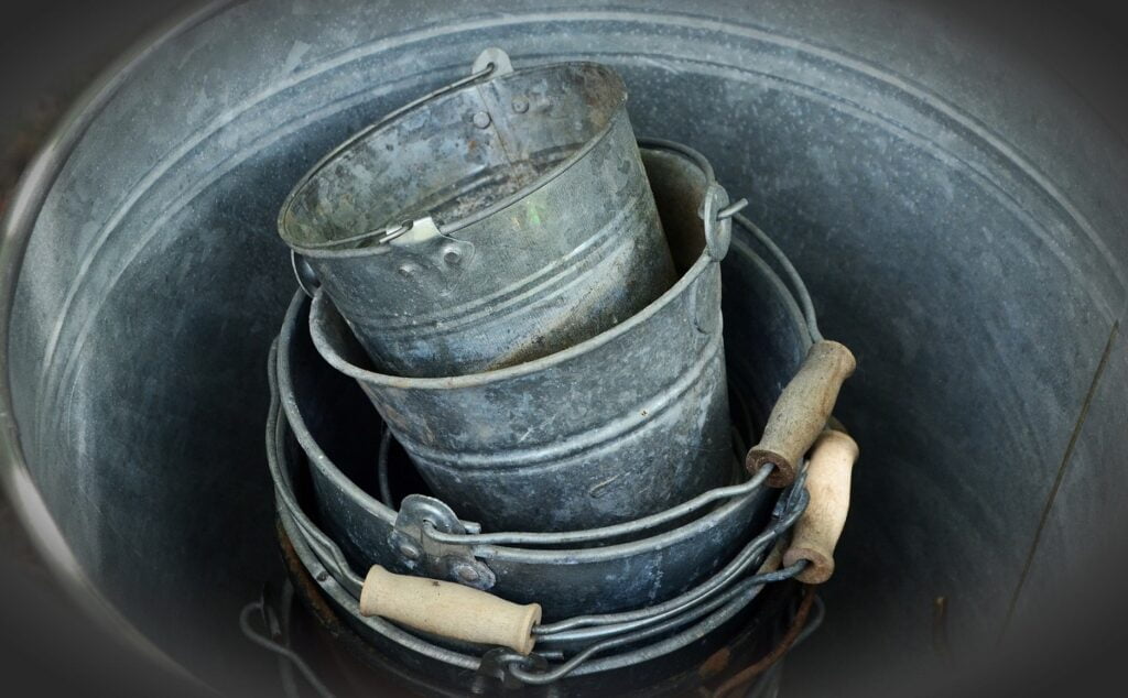 The Best Gardening Buckets For Every Garden Need 4 Best Gardening Buckets for General Gardening