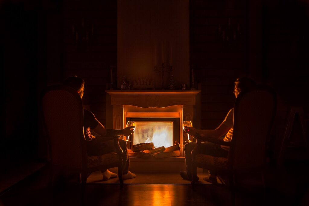 Scented Woods: A Fragrant Journey Into Nature's Aromas 3 Step-by-Step Guide: Creating the Perfect Scented Fireplace with Cedarwood