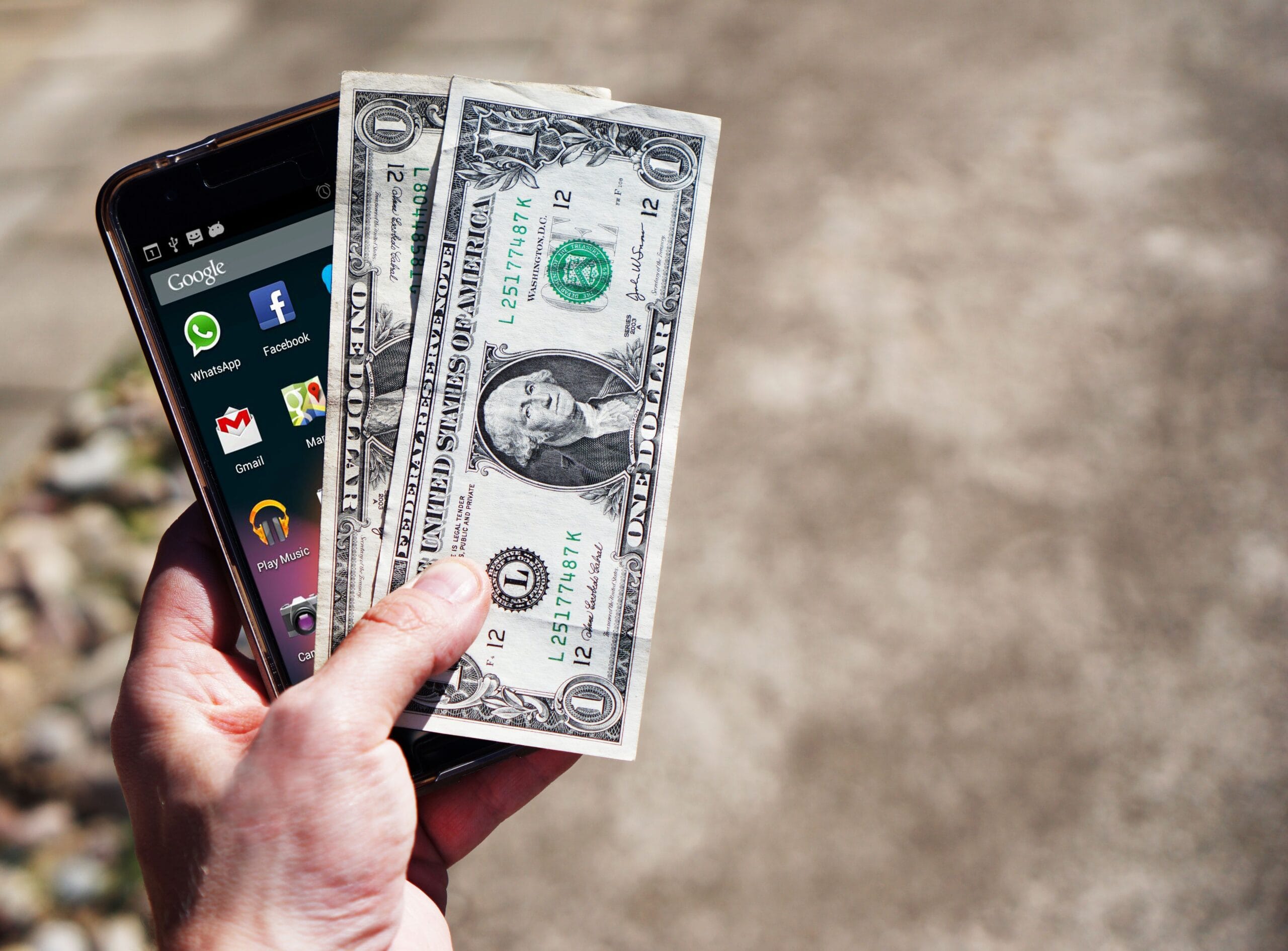 How to Build Multiple Income Streams as a Gig Worker 6 A smartphone showing an instant payout notification from a gig app
