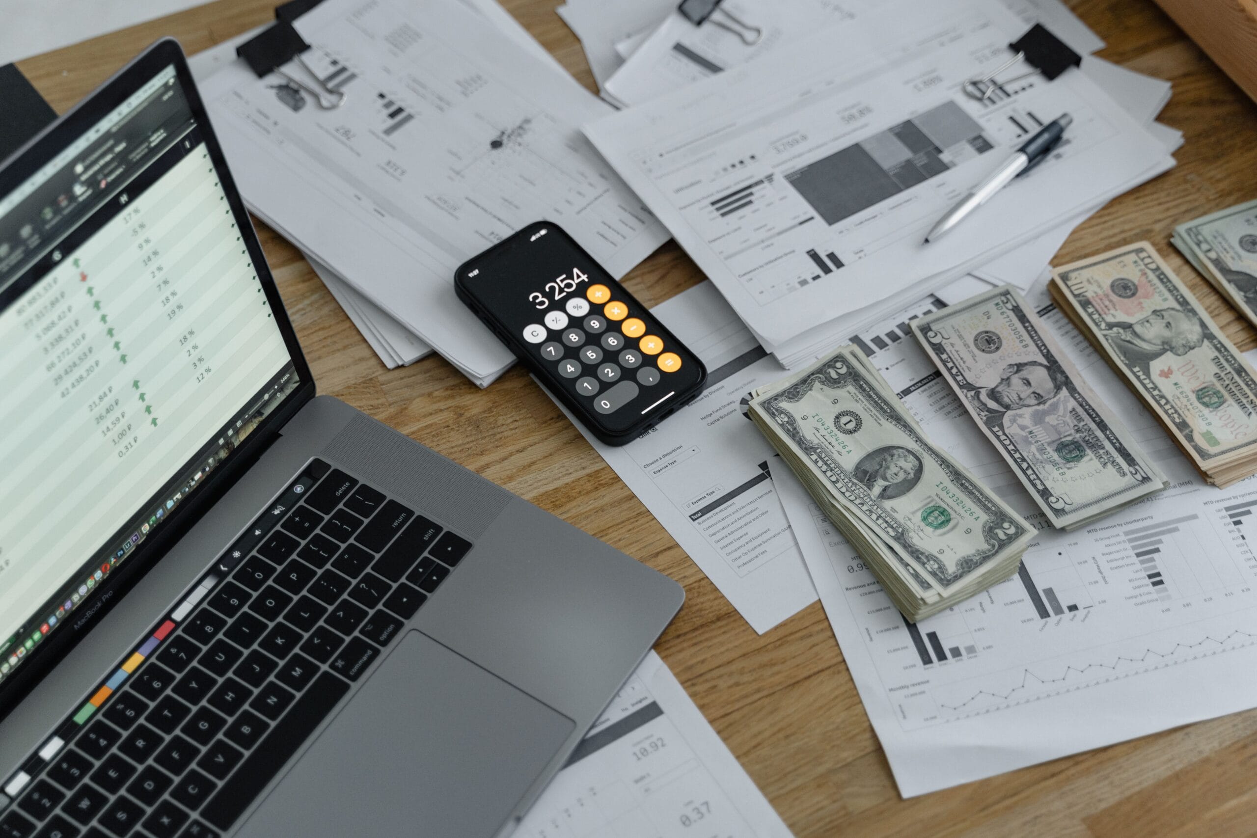Cash App vs Venmo: Which Pays Faster for Gig Work? 4 Person using Cash App on a tablet while reviewing gig earnings