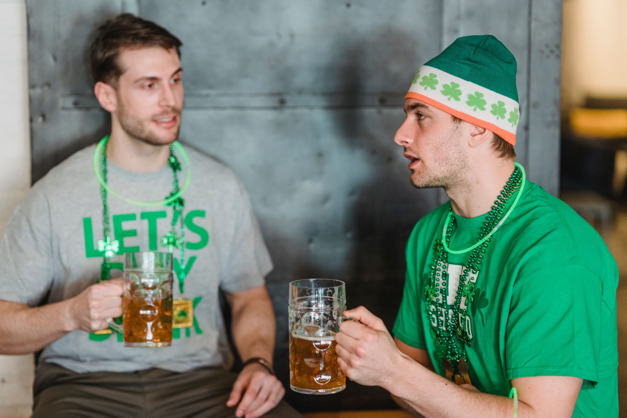 How to Make Money Selling Craft Beer Merch Online 5 beer blog post with embedded merch carousel and call to action button