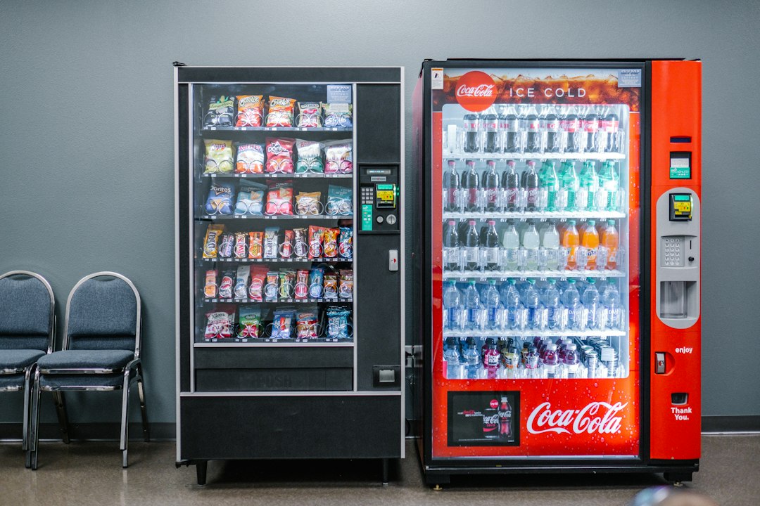 Beer Bottle Deposit Refunds: How to Get Money Back by State 4 Close‑up of a reverse vending machine screen showing refund total